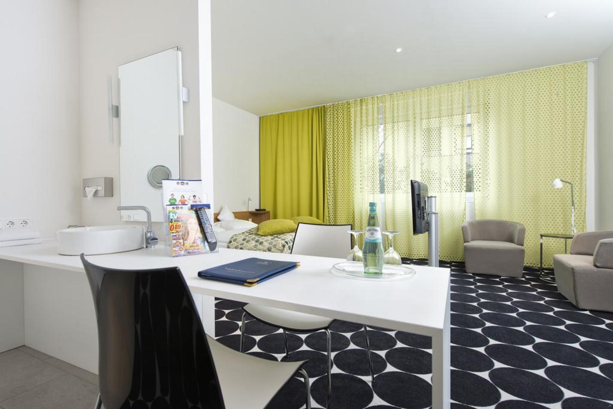 Tryp By Wyndham Frankfurt 3* Франкфурт-на-Майне