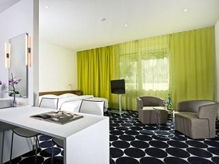 Отель Tryp By Wyndham Frankfurt