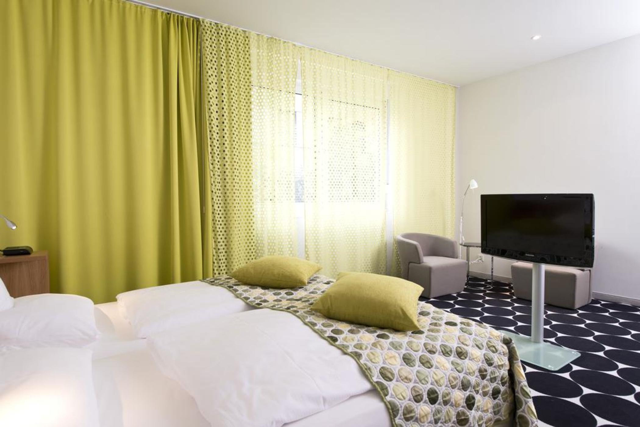 Tryp By Wyndham Frankfurt 3*