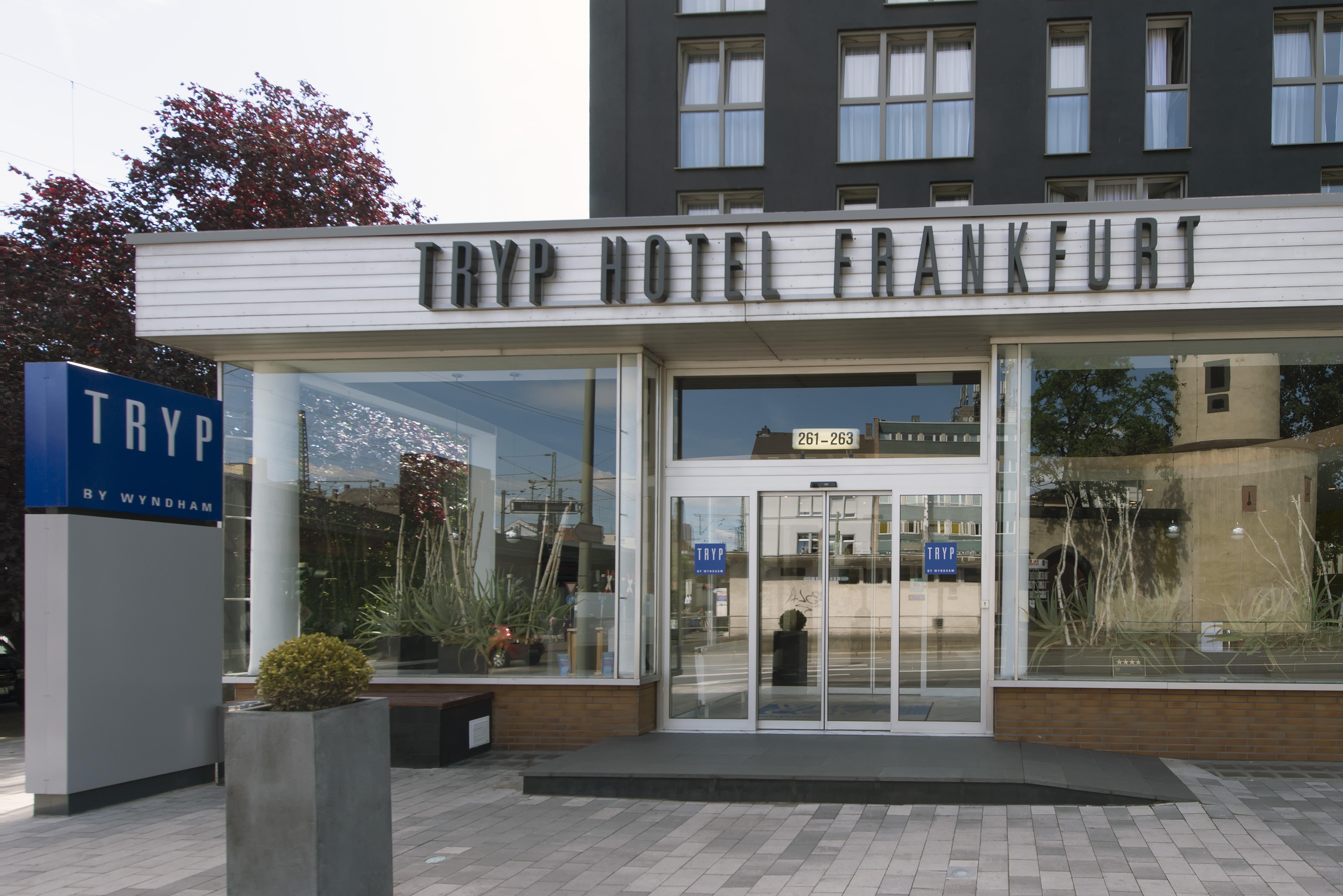 Tryp By Wyndham Frankfurt Hotel 3*